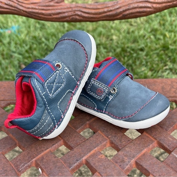 STRIDE Rite Soft Motion Cameron Sneakers In Navy Size 3W - Picture 8 of 12